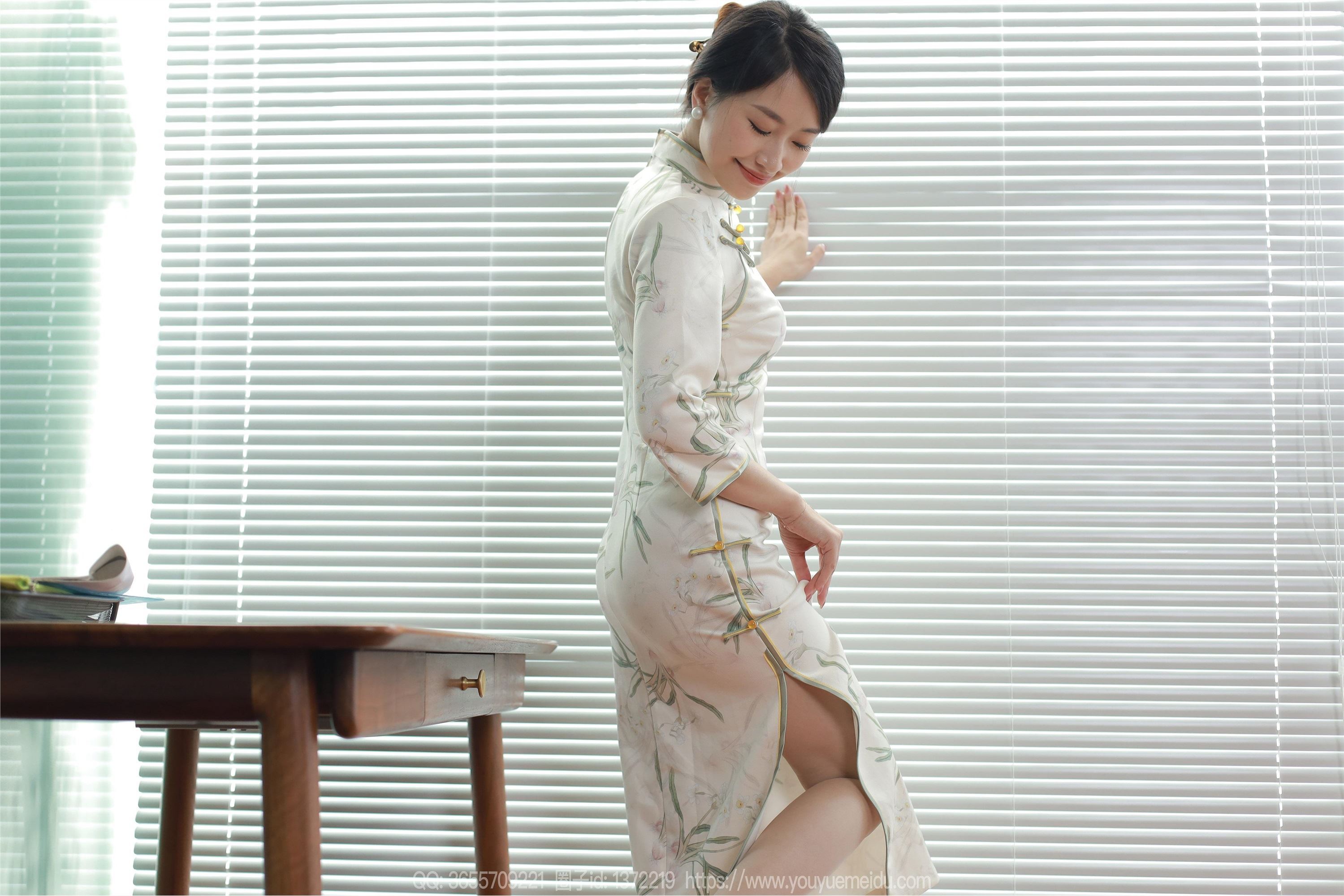 IESS异思趣向  2023.12.28 丝享家 1623 小婕《温柔似玉》